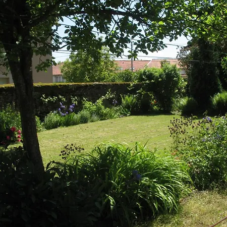Les Jardins De La Grange Bed & Breakfast Rezonville