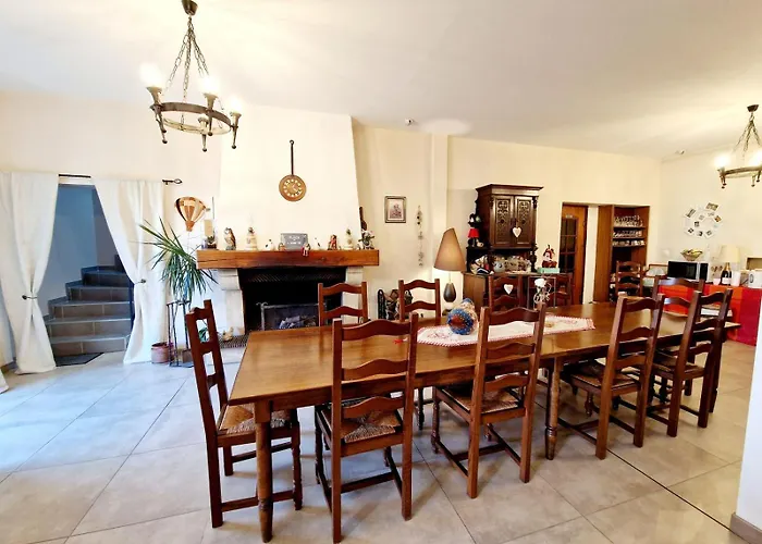 Les Jardins De La Grange Bed & Breakfast 3*