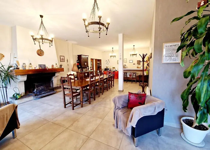 Les Jardins De La Grange Bed & Breakfast Rezonville