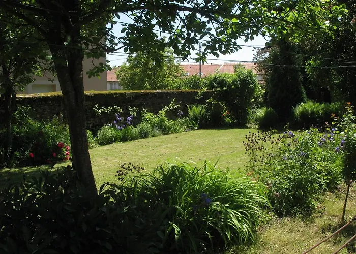 Les Jardins De La Grange Bed & Breakfast Rezonville