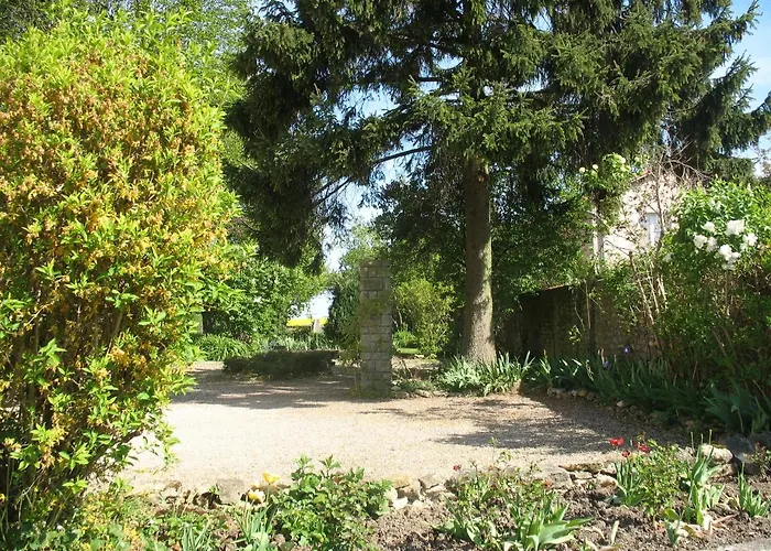 Bed & Breakfast Les Jardins De La Grange 3*